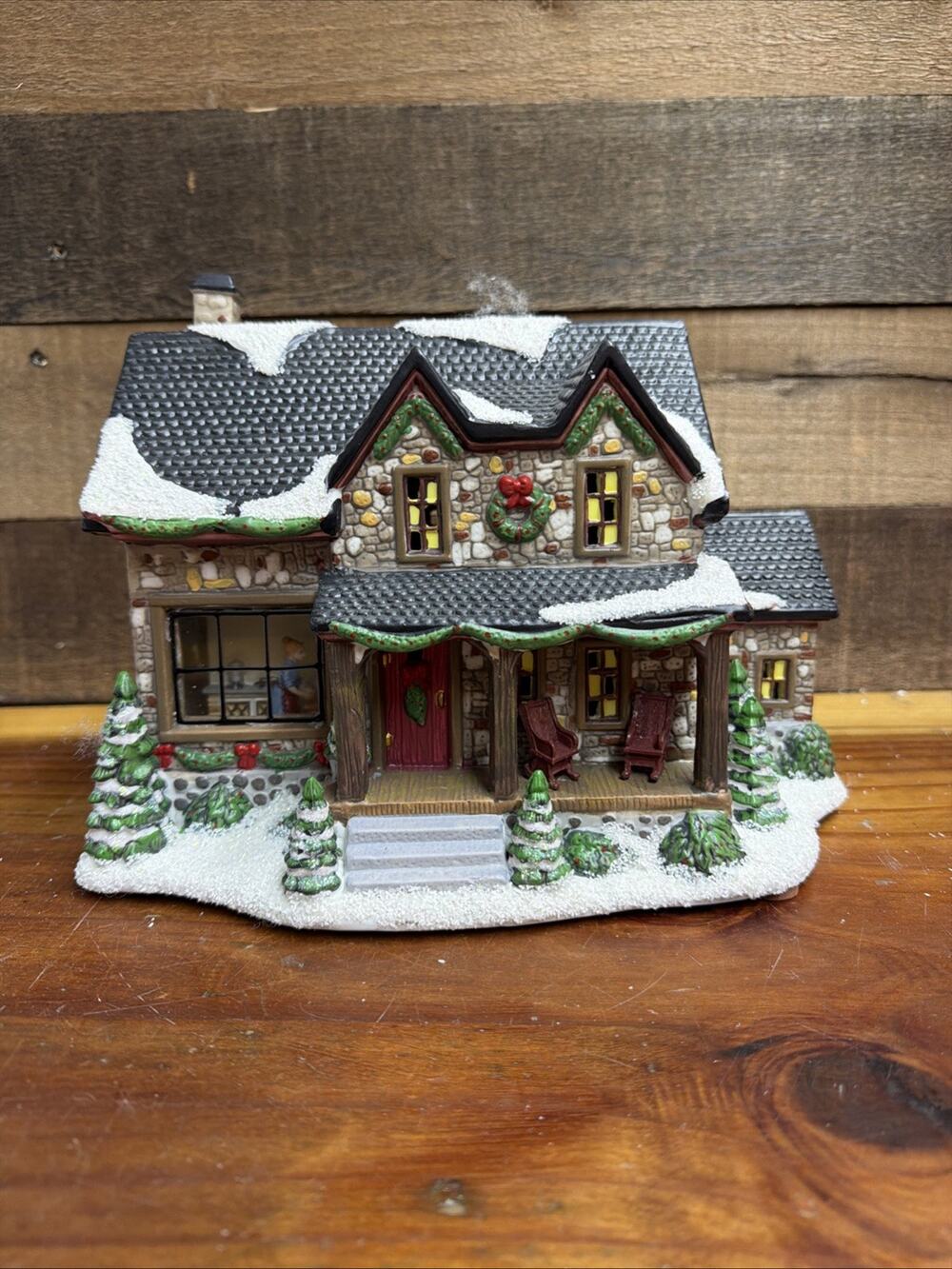 St. Nicholas Square Village - Stone Cabin In Box